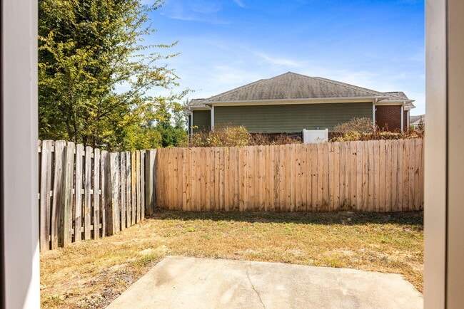 Building Photo - 422 Northrop Pl