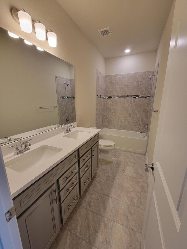 Building Photo - 4850 Indio Trl
