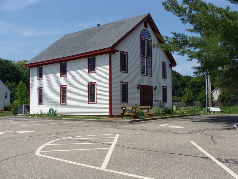 Building Photo - 314 S Main St