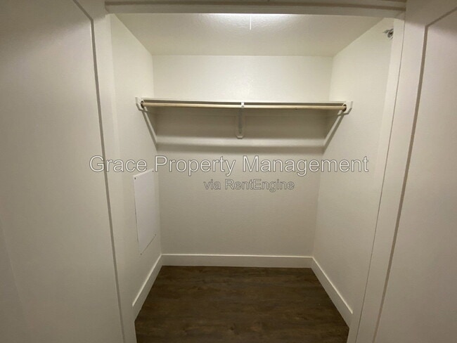 Building Photo - 431 E Bayaud Ave