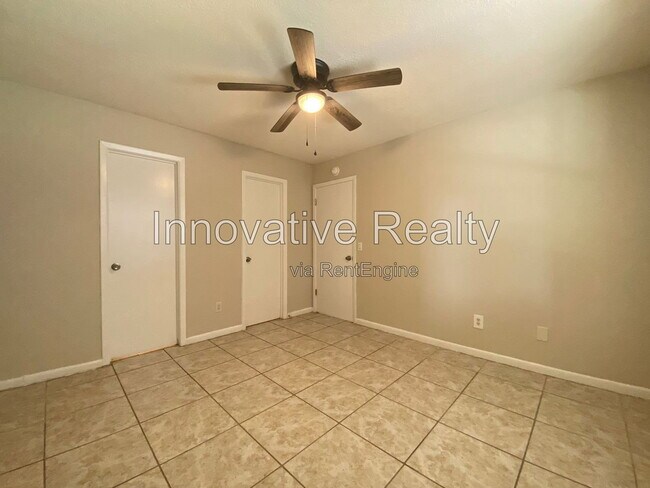 Building Photo - 5107 Curry Ford Rd