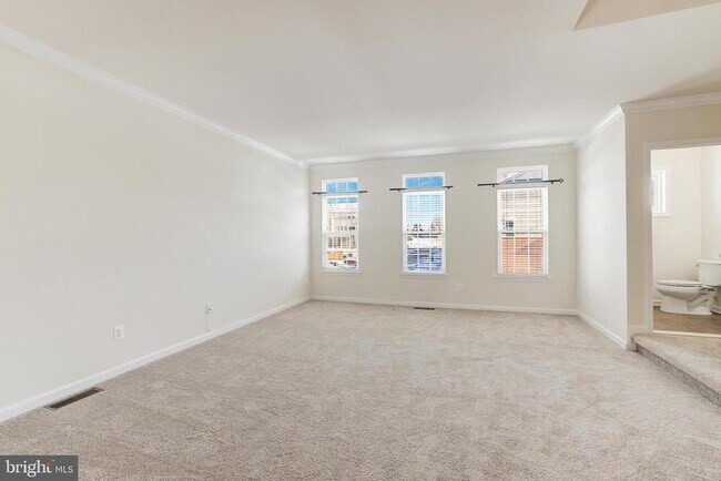 Building Photo - 25767 Double Bridle Terrace