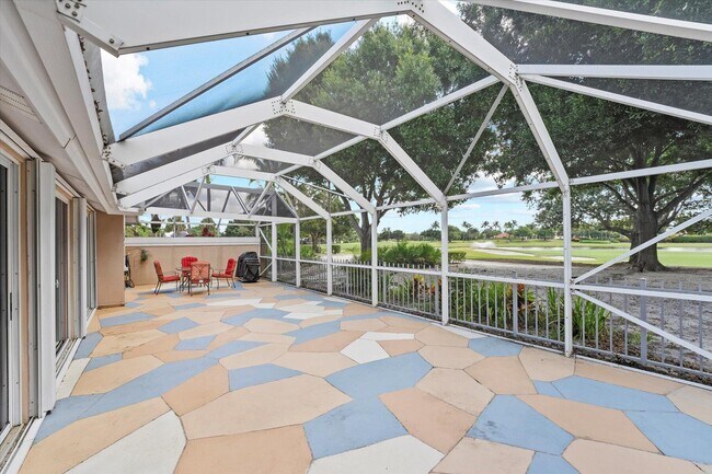 Building Photo - 2320 Saratoga Bay Dr