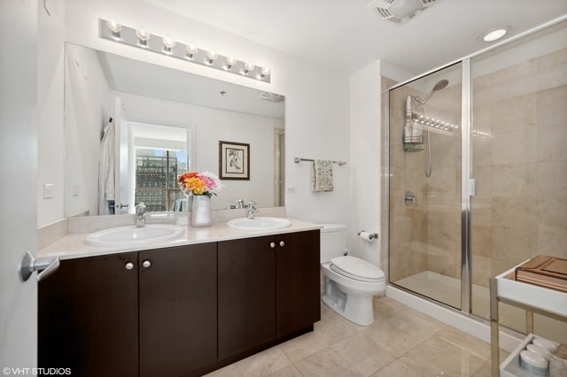 Building Photo - 8 E Randolph St