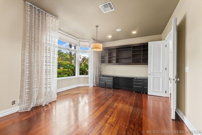 Building Photo - 3 Isla Bahia Dr