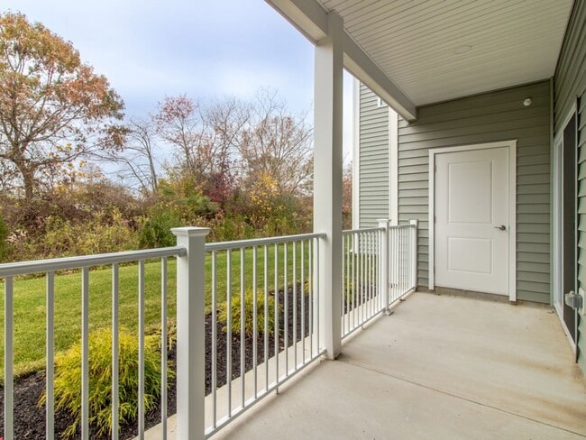 Building Photo - Gorgeous first floor - 2 bed 2 bath YEAR ROUND condo - Residence at Rehoboth Bay