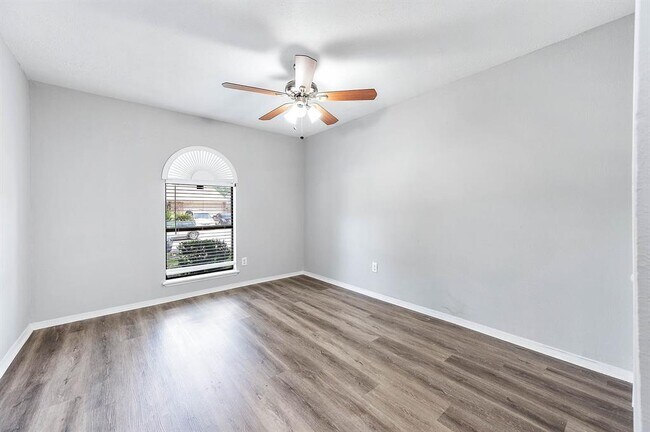 Building Photo - 17611 Poppy Trails Ln