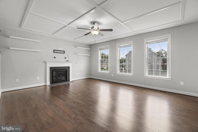 Building Photo - 945 Kayley Dr