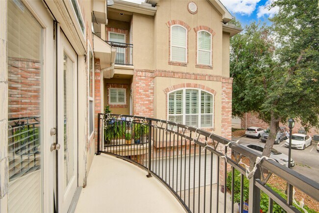 Building Photo - 44 Versante Ct