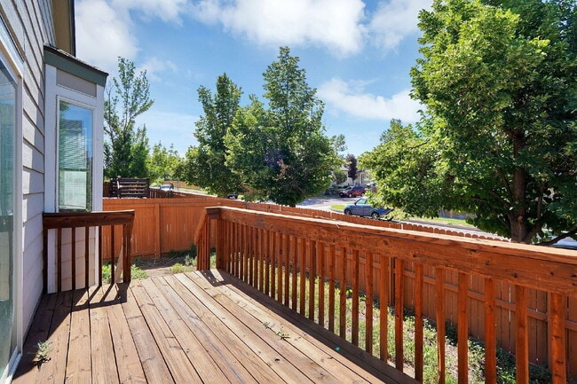 Building Photo - 3415 Gunn Peak View