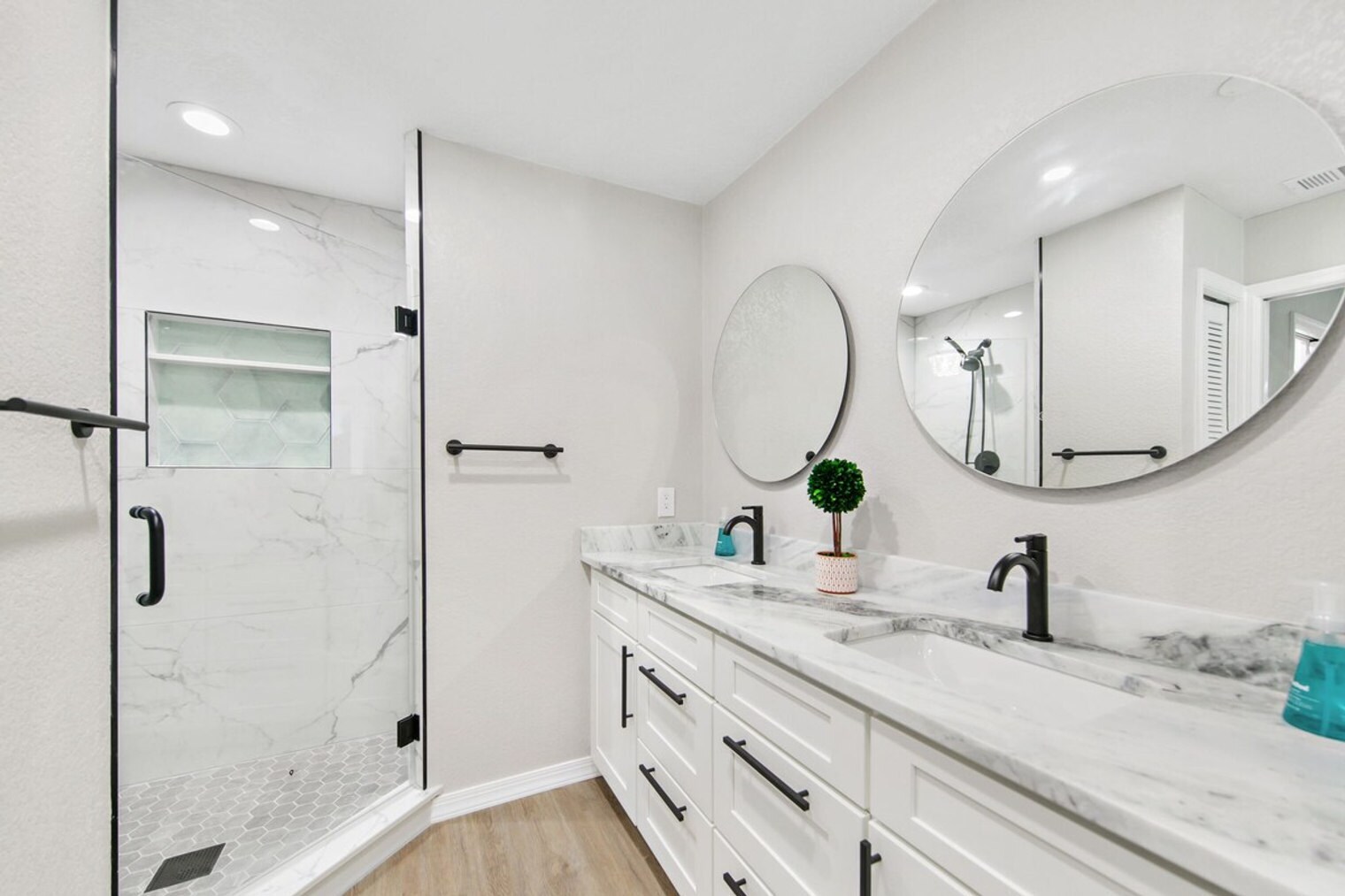 Building Photo - 27 Bunker Terrace