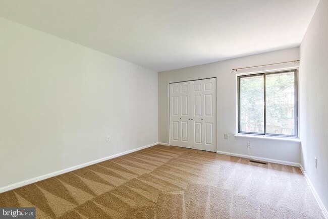 Building Photo - 10564 Cross Fox Ln
