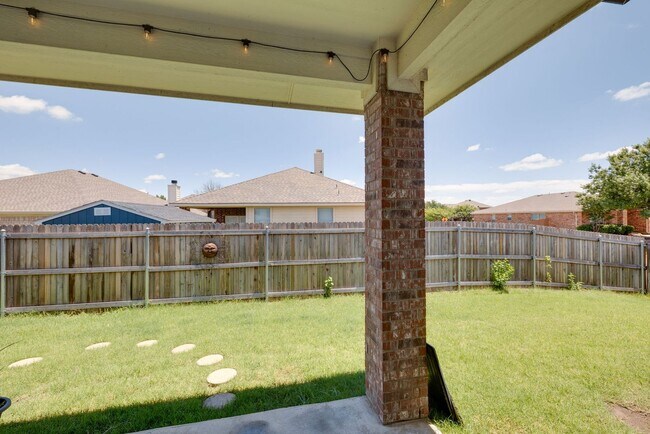 Building Photo - Spacious 3-Bedroom Home in a Prime Northwest ISD Location