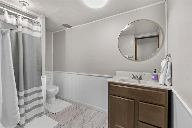 Building Photo - 1730 S Madison St