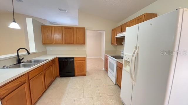 Building Photo - 13 Sleepy Hollow Trail