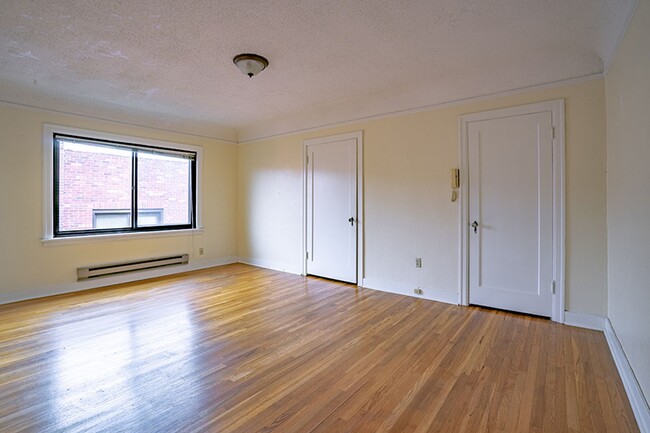 Interior Photo - Stanford Arms Apartments