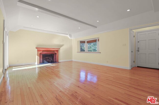 Building Photo - 555 S Westgate Ave