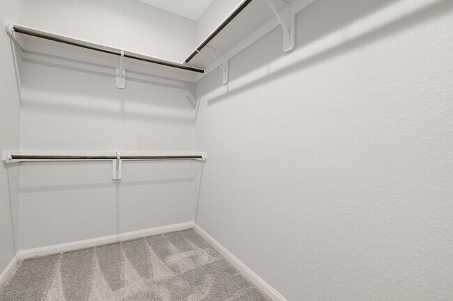 Building Photo - 9914 Brickhouse Dr