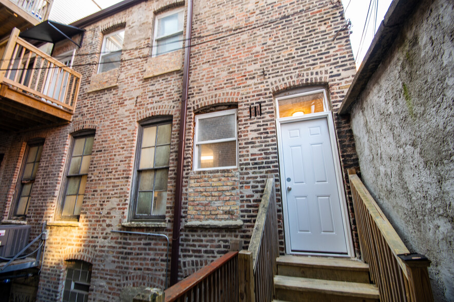Primary Photo - 1040 W 18th St