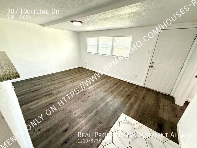 Building Photo - 307 Hartline Dr