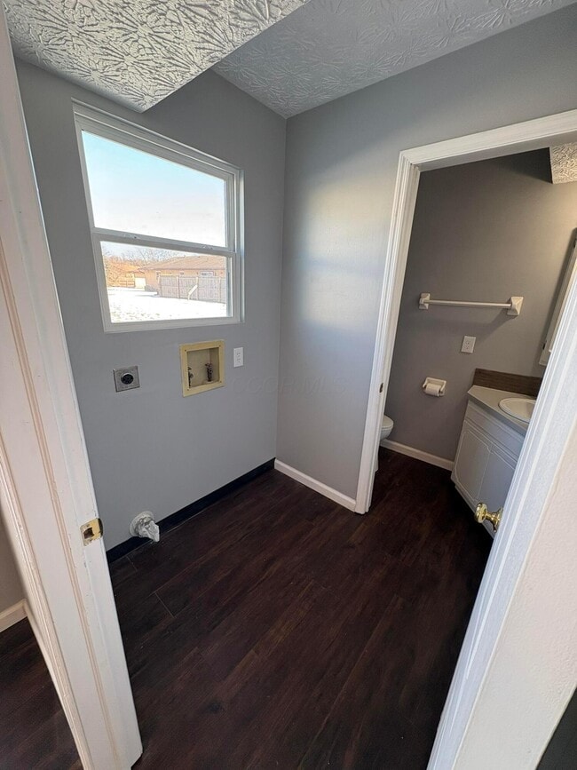 Building Photo - 2232 Pinion Pl