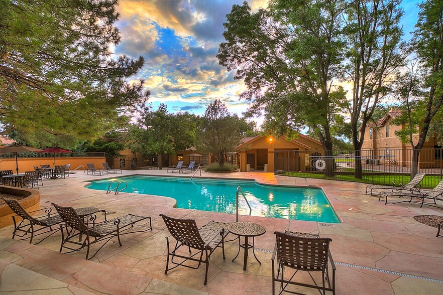 The Overlook Apartments Albuquerque, NM Apartment Finder