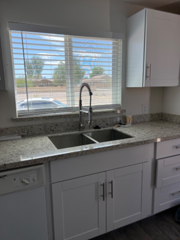 Building Photo - 1234 Rodeo