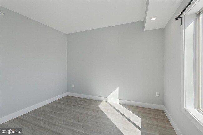 Building Photo - 2401 N 2nd St