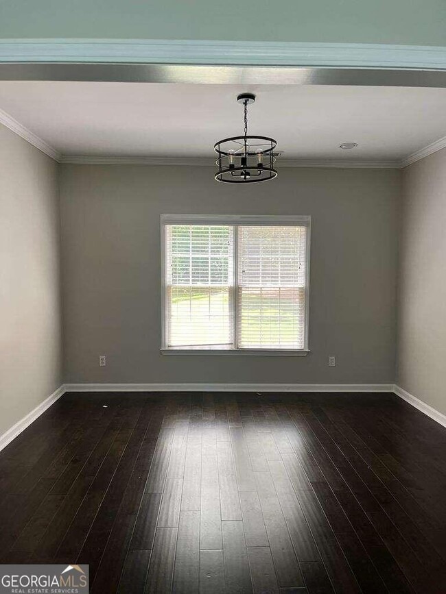 Building Photo - 2400 Rose Walk Dr