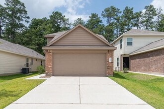 Building Photo - 13955 Westfield Dr