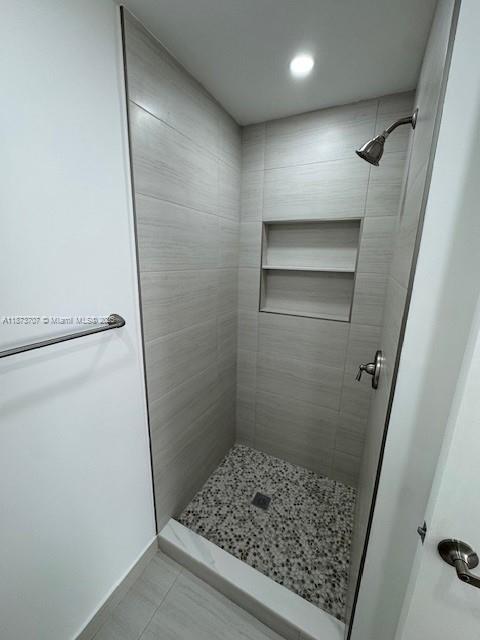 Building Photo - 6845 SW 45th Ln