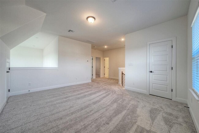 Building Photo - 245 Darley Oak Dr