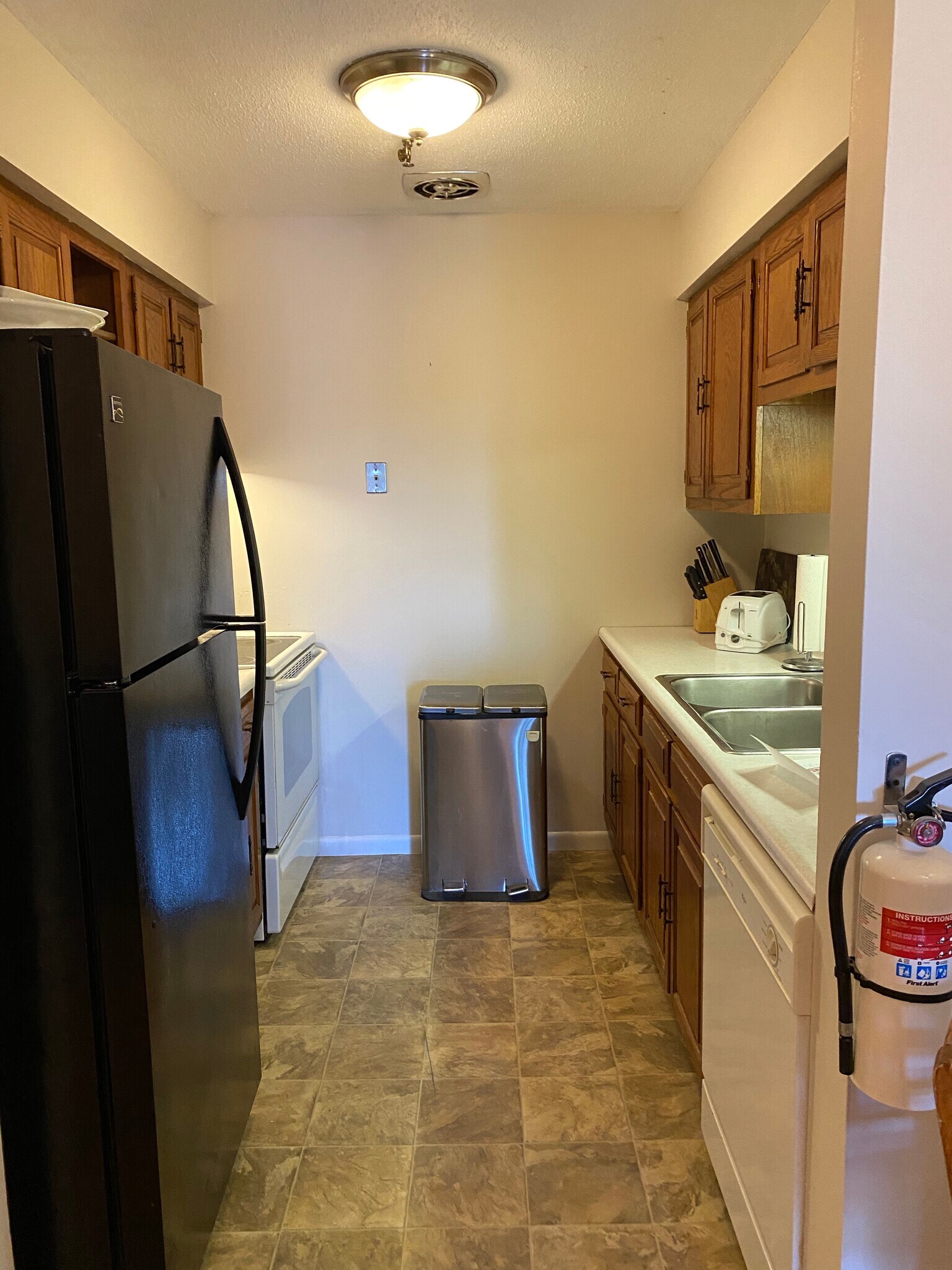 Building Photo - 47 S Williams St