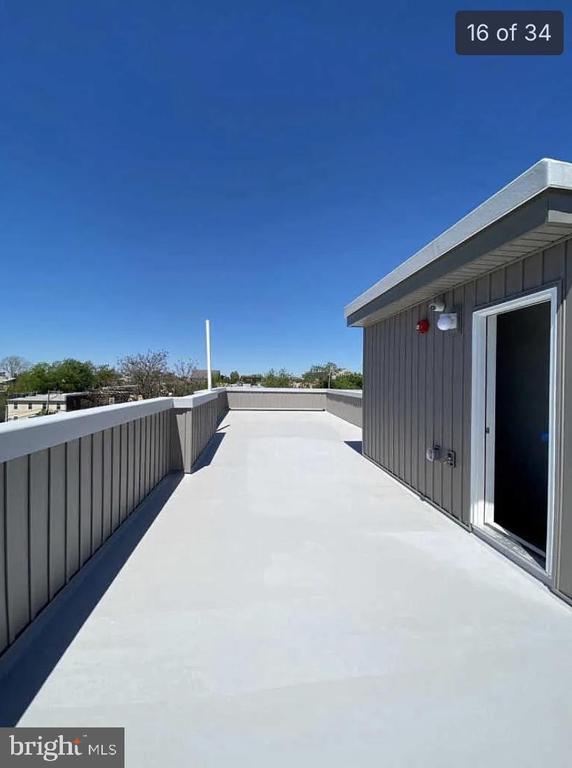 Building Photo - 1534 W Stiles St