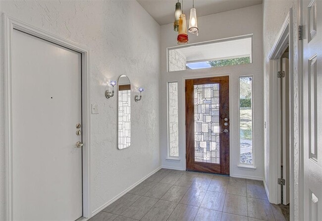 Building Photo - 11817 Watercrest Ct