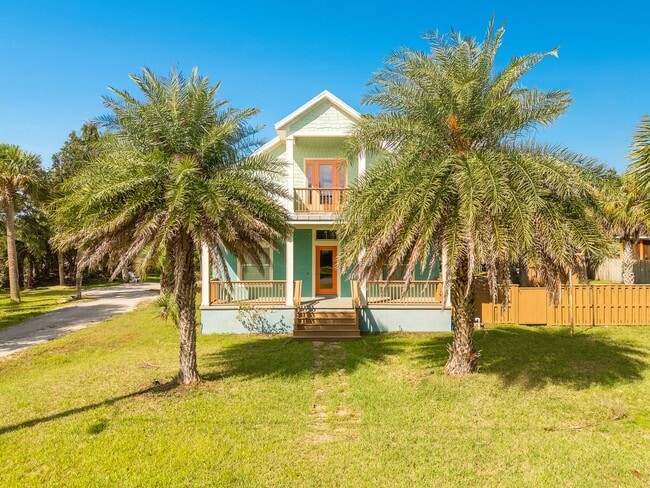 Building Photo - Charming Flagler Beach Rental with Private...