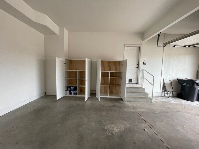 Building Photo - 2009 Autumn Ln