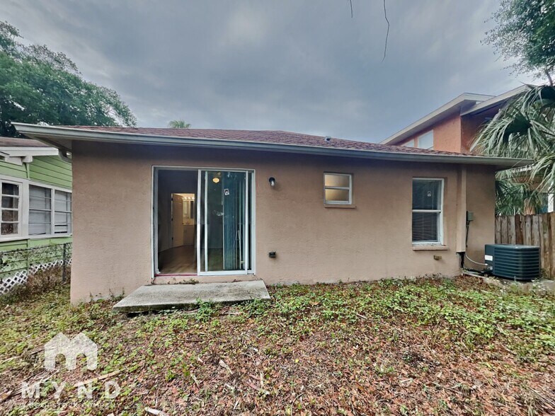 Building Photo - 2904 N Massachusetts Ave