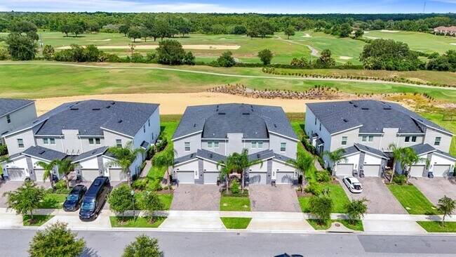 Building Photo - 877 Ocean Course Ave