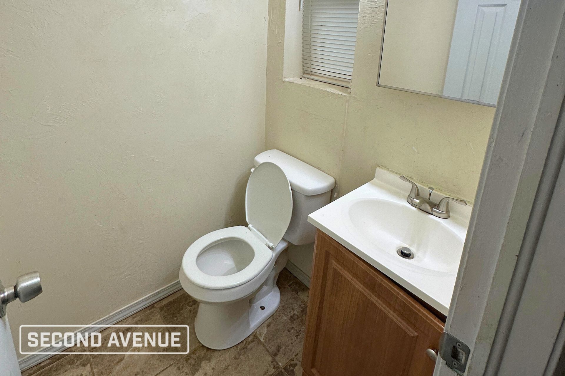 Building Photo - 1217 NE 45th St