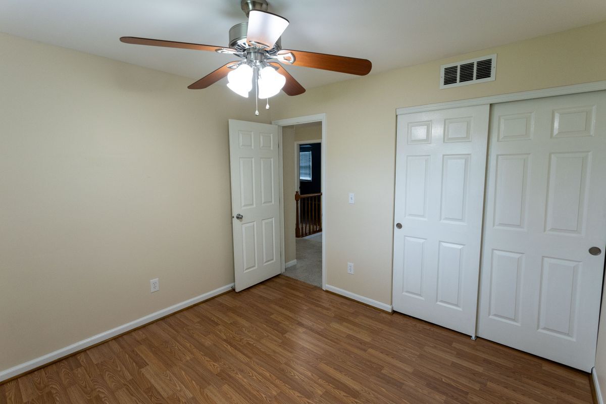 Building Photo - 7963 Thistlewood Dr