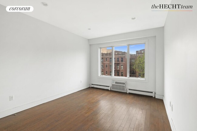 Building Photo - 1256 Ocean Ave