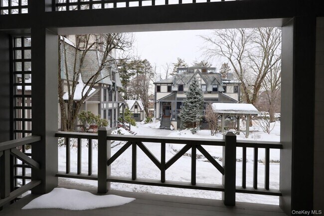 Building Photo - 16 Clinton Ave