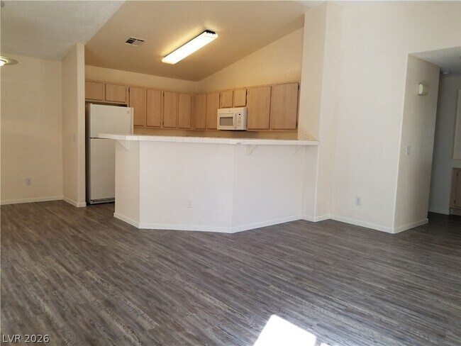 Building Photo - 733 Wheat Ridge Ln