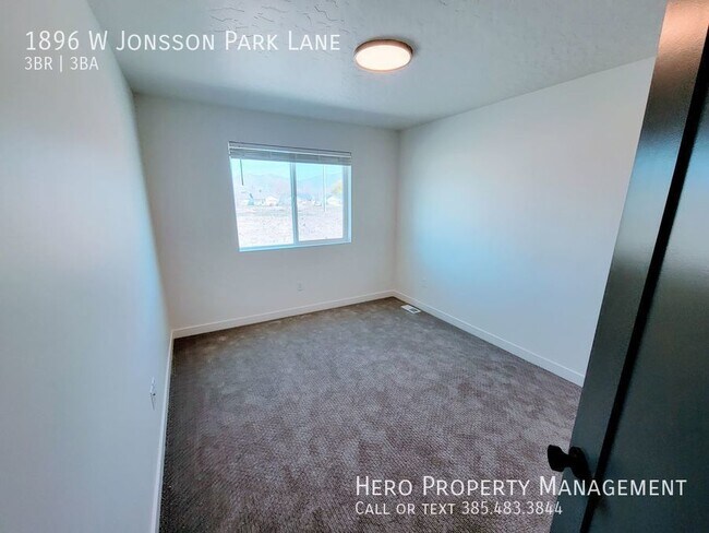 Building Photo - Gorgeous Lehi Townhomes!!!