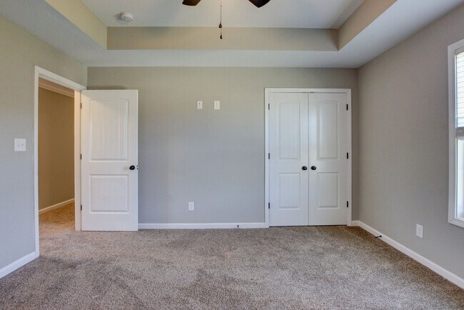 Building Photo - Big and Beautiful Smart Home