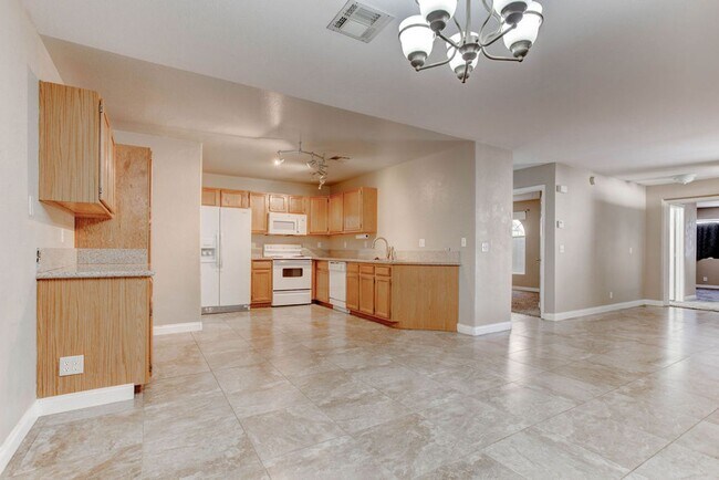 Building Photo - 3661 Renovah St