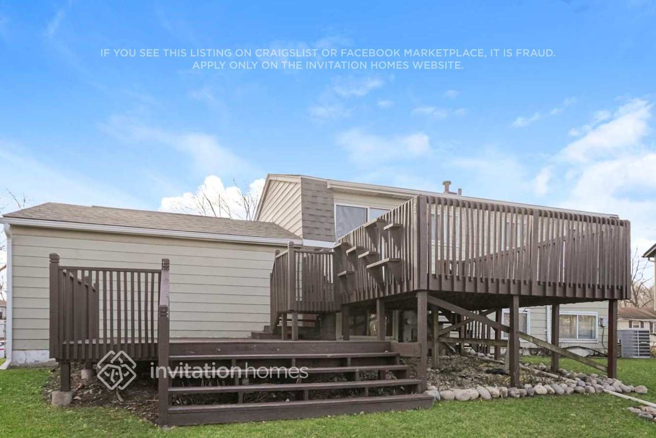 Building Photo - 3720 178th Pl