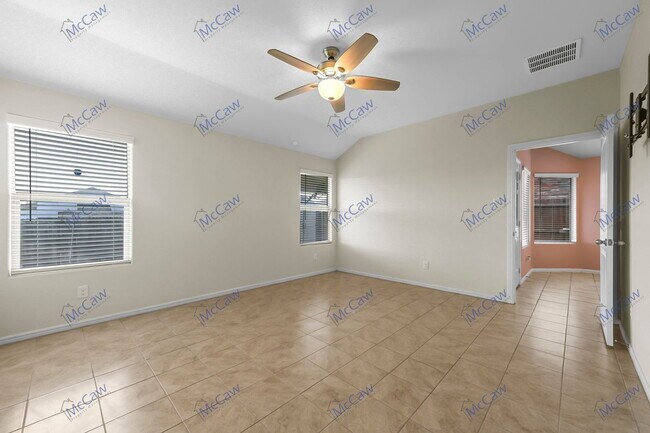 Building Photo - 601 Gin Lake Trl