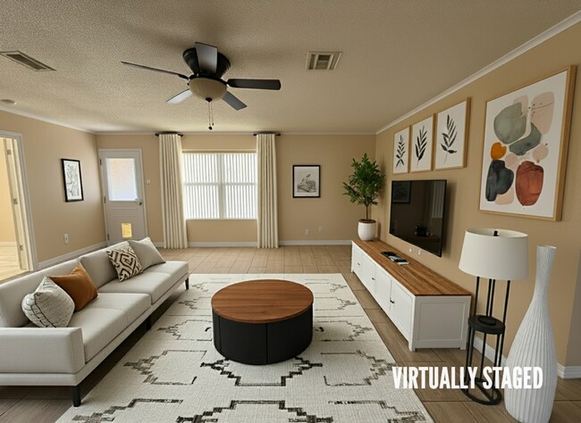 Building Photo - 4602 Hank Dr